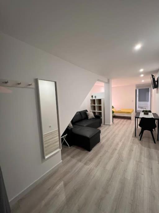Opo - Fantastic Studio With Garden Porto Exterior foto