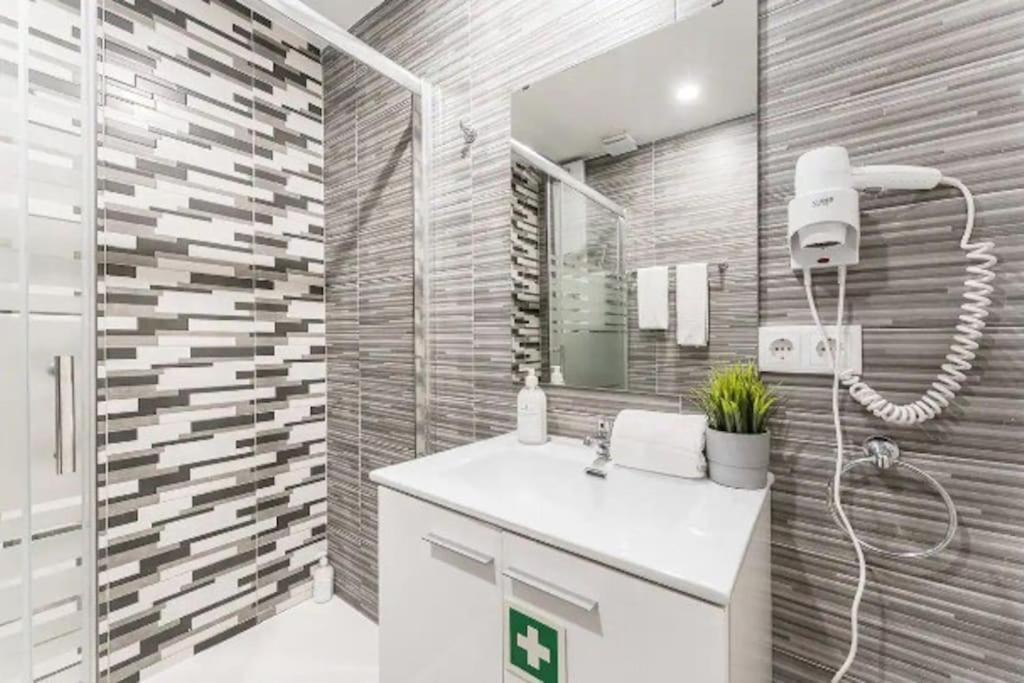 Opo - Fantastic Studio With Garden Porto Exterior foto