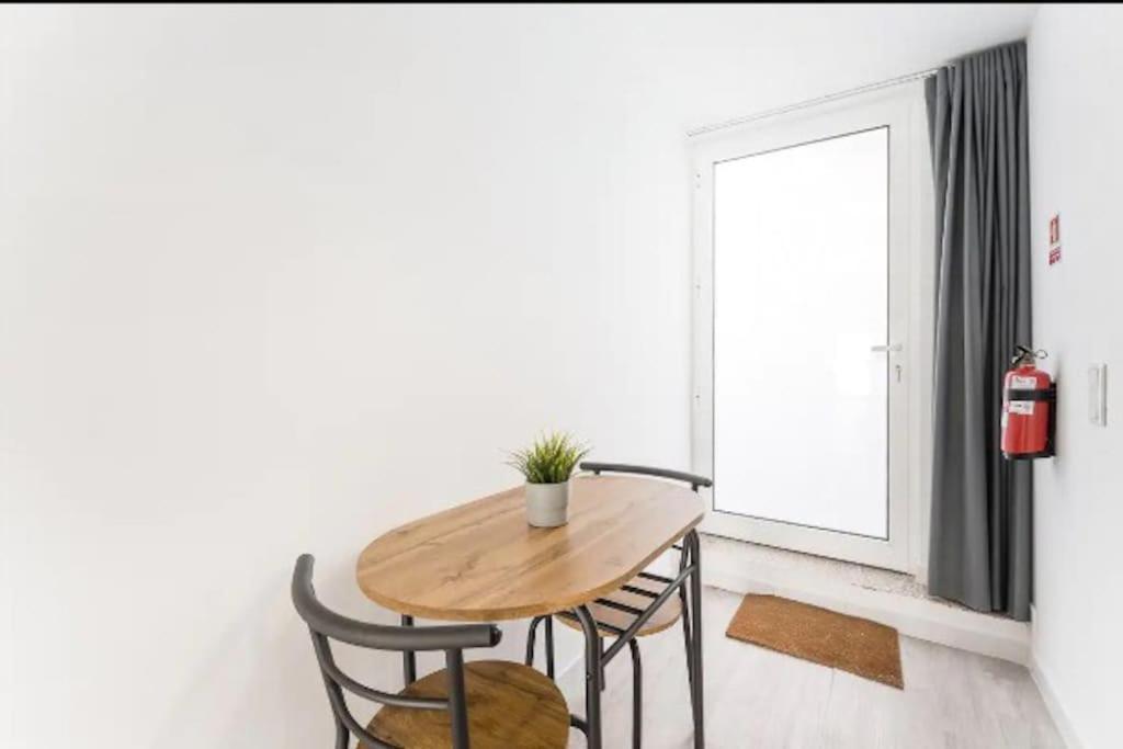 Opo - Fantastic Studio With Garden Porto Exterior foto